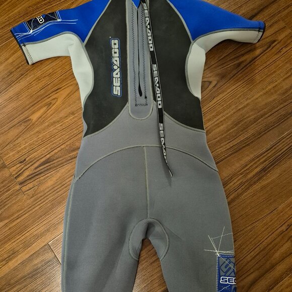 Youth Size 12 Sea-Doo Wet Suit - Picture 2 of 3